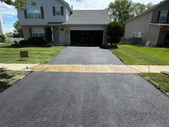 Reemplazo de entrada de asfalto terminado